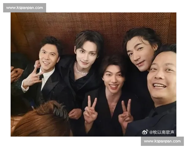 文俊辉巴黎街头武术炫技 中国功夫点燃法式热情